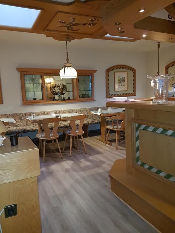 Hotel Restaurant Paelzer-Buwe Haßloch Kamer foto
